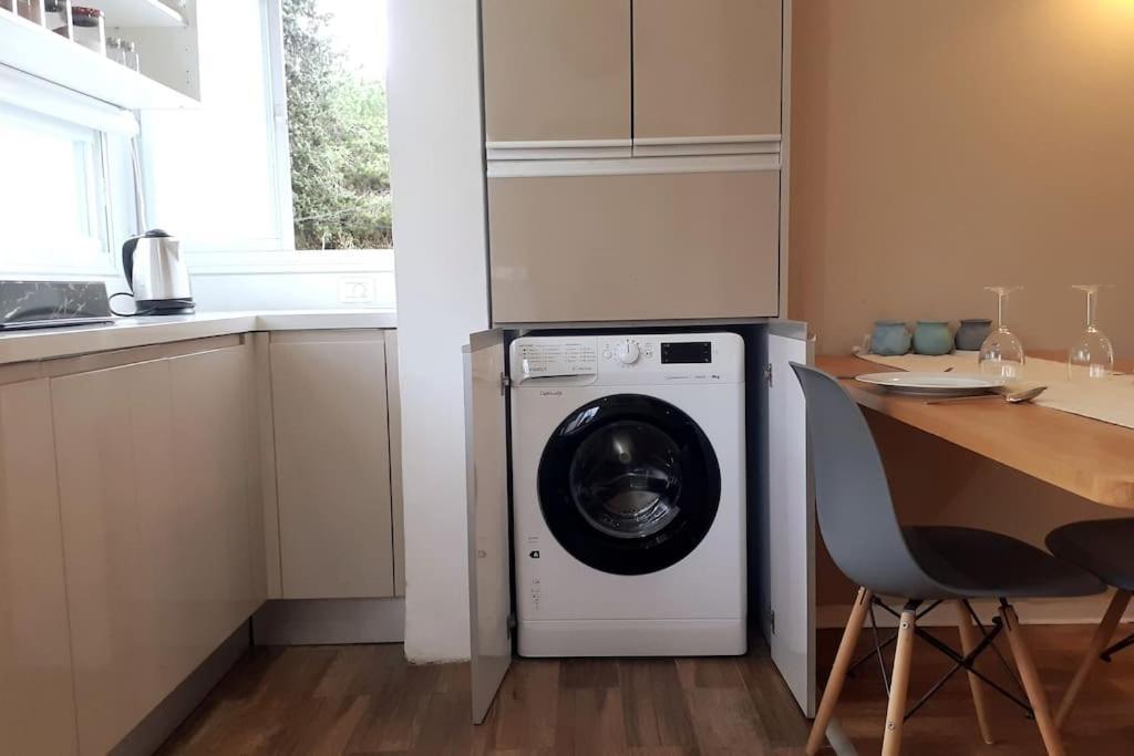 Magical Apartment Close To The Baha'I Gardens Haifa Buitenkant foto